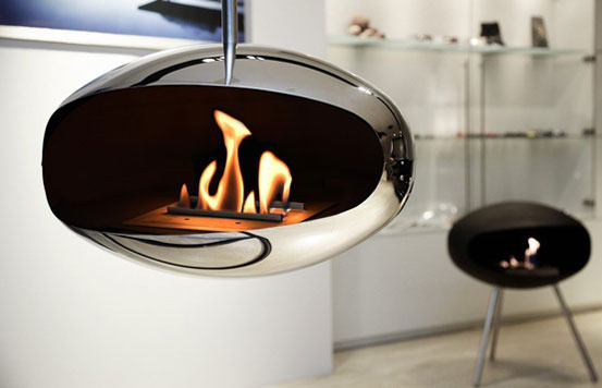 Lighting a bioethanol fireplace